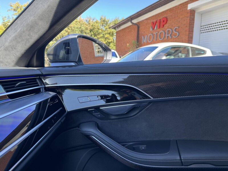 Audi A8 L 60 TFSI e Exclusive