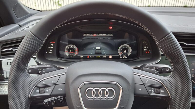 Audi Q7 50D Facelift S line