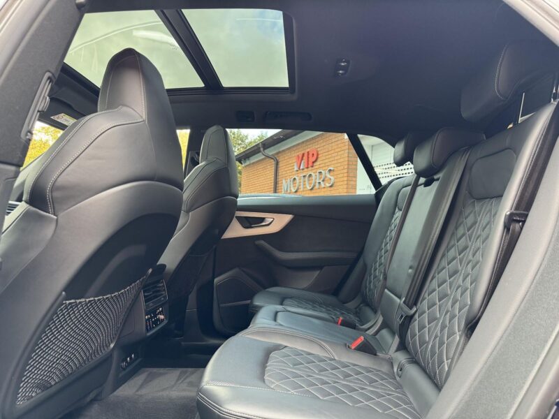 Audi Q8 50 TDI quattro S line