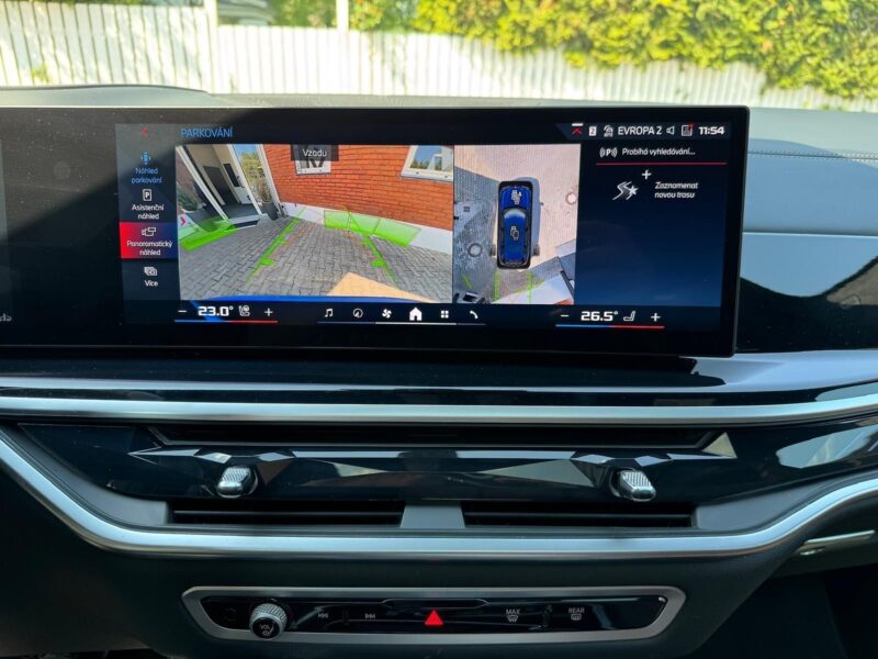 BMW X7 M60i xDrive