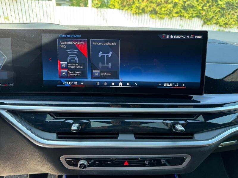 BMW X7 M60i xDrive
