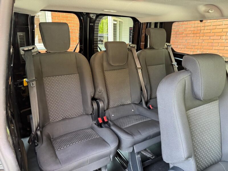 Ford Transit Custom 2.0D 8 míst