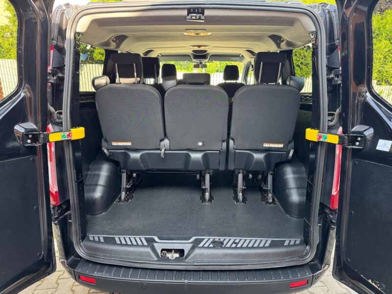Ford Transit Custom 2.0D 8 míst
