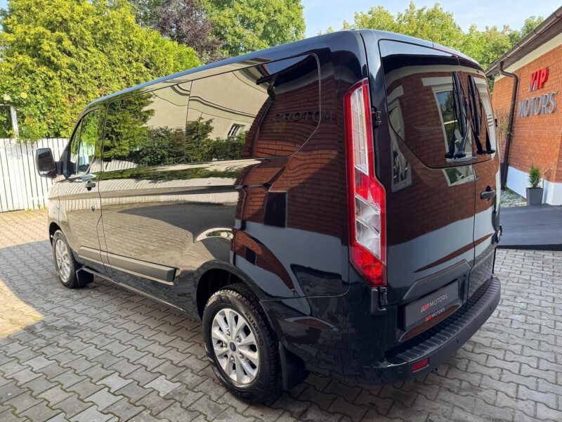 Ford Transit Custom 2.0D 8 míst