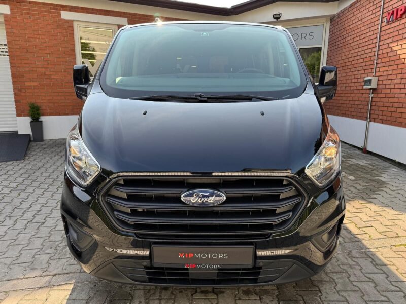 Ford Transit Custom 2.0D 8 míst