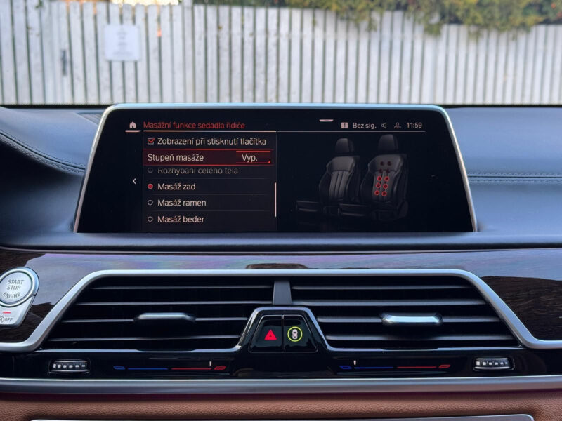 BMW řady 7 750i xDrive M Paket V8