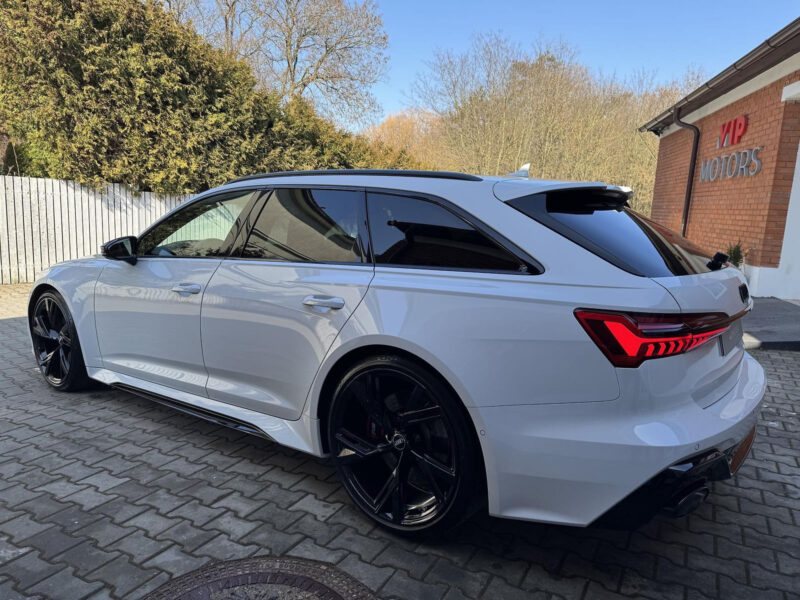 Audi RS 6 Avant 4.0 TFSI quattro