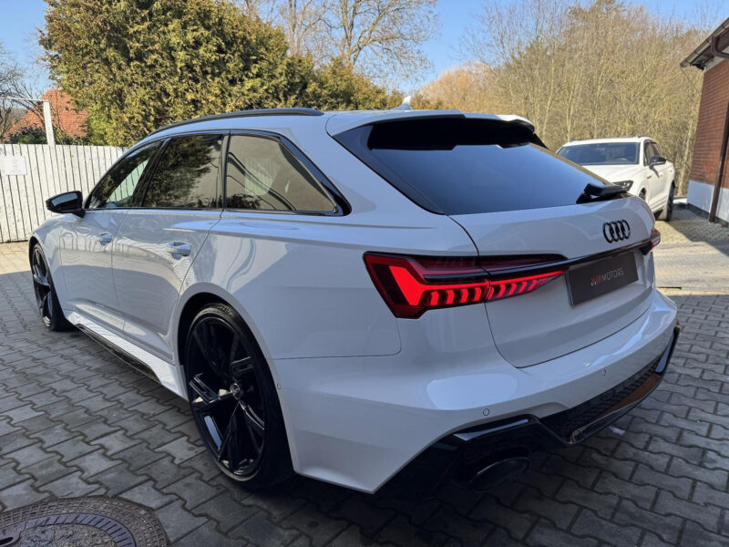 Audi RS 6 Avant 4.0 TFSI quattro