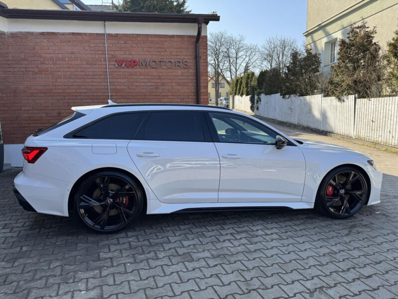 Audi RS 6 Avant 4.0 TFSI quattro