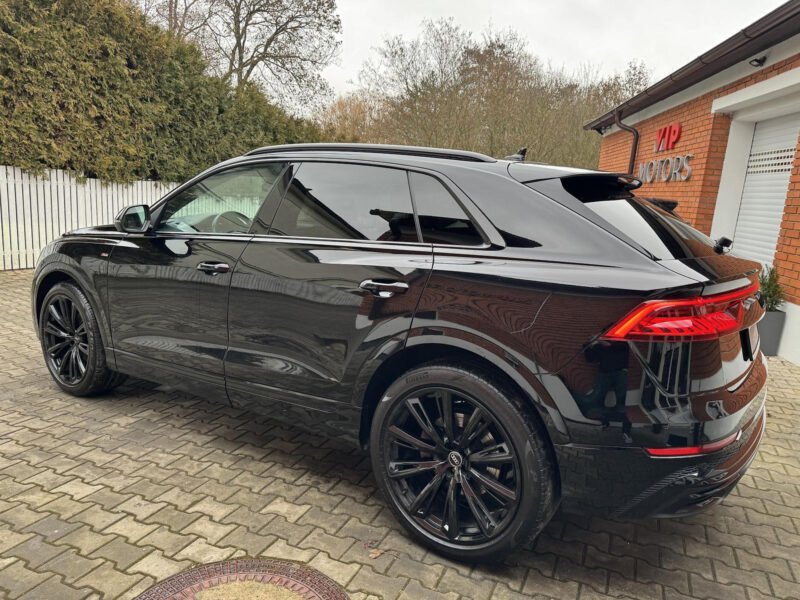 Audi Q8 50 TDI quattro S line