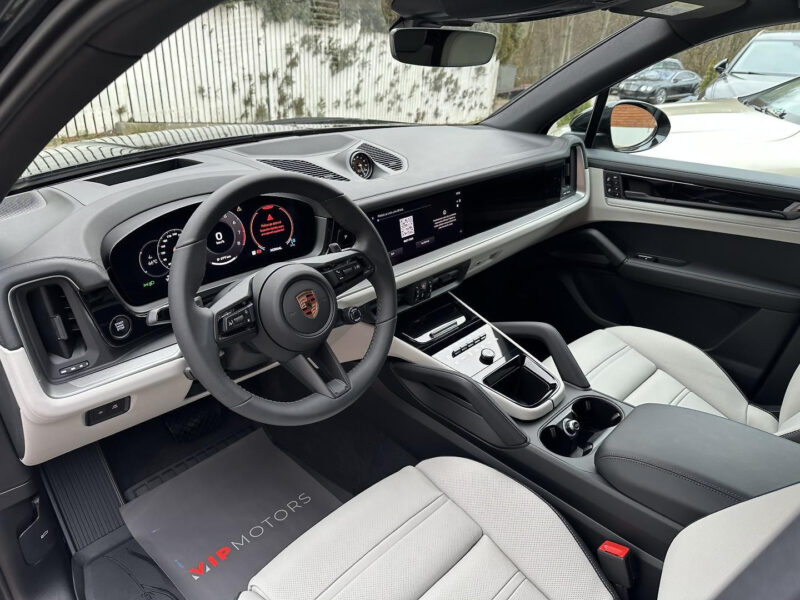 Porsche Cayenne V6