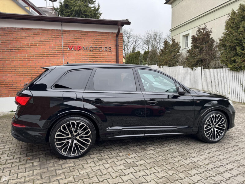 Audi Q7 50 TDI quattro Facelift S line
