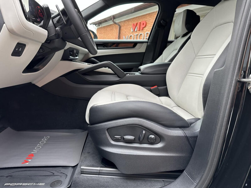 Porsche Cayenne V6