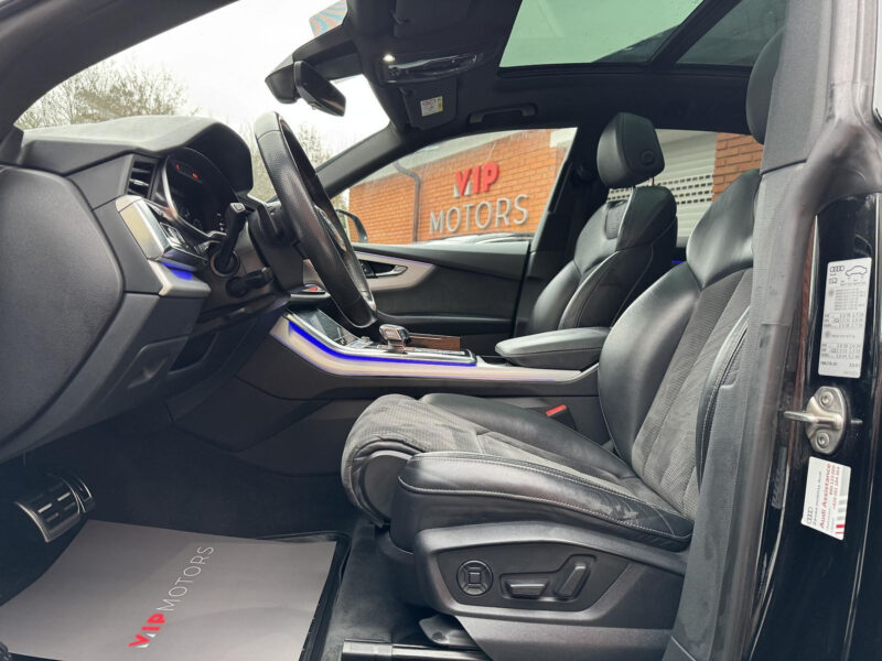 Audi Q8 50 TDI quattro S line