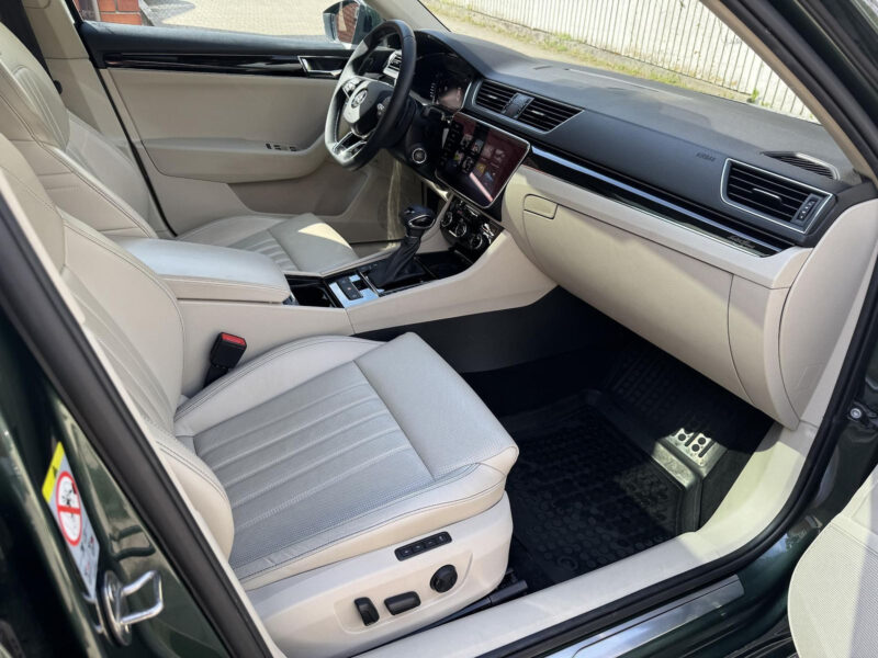 Škoda Superb 2.0 TSI L&K