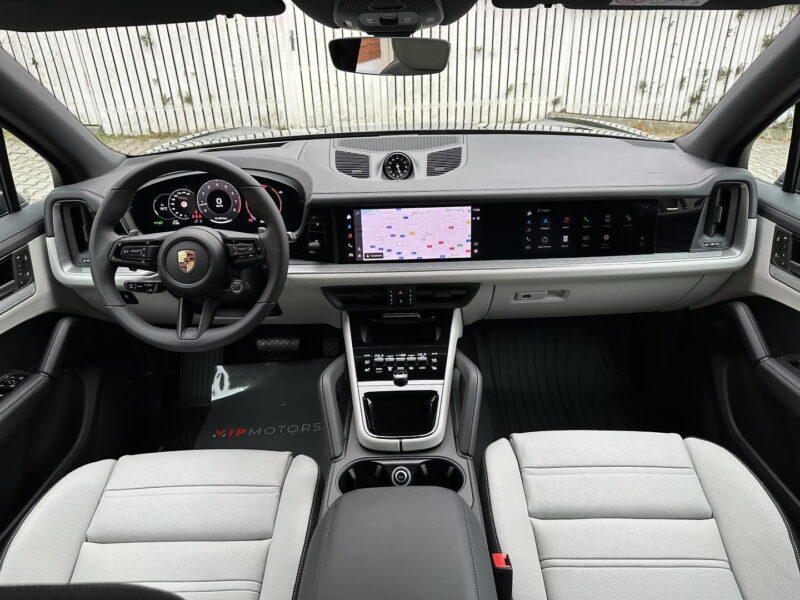 Porsche Cayenne V6