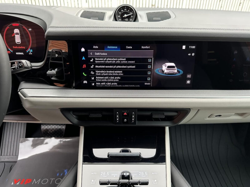 Porsche Cayenne V6