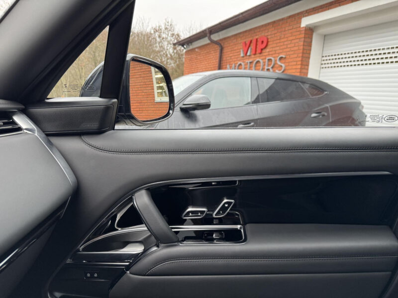 Range Rover P530 Autobiography V8