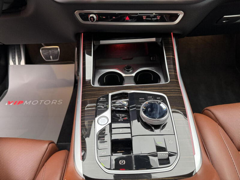 BMW X7 xDrive40i Individual Tartufo