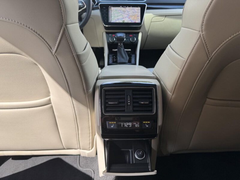 Škoda Superb 2.0 TSI L&K