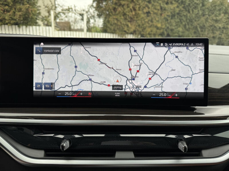 BMW X7 xDrive40i Individual Tartufo
