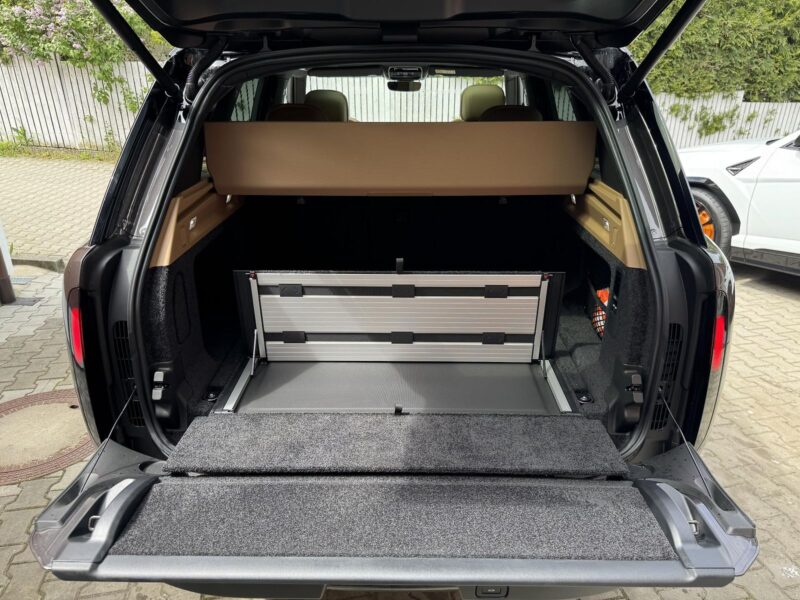 Range Rover D350 HSE Black