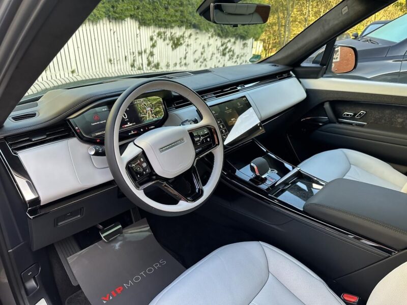 Range Rover Sport D350 Autobiography