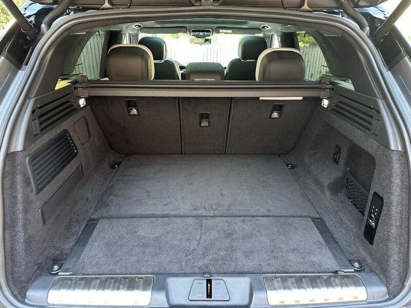 Range Rover Sport D350 Autobiography