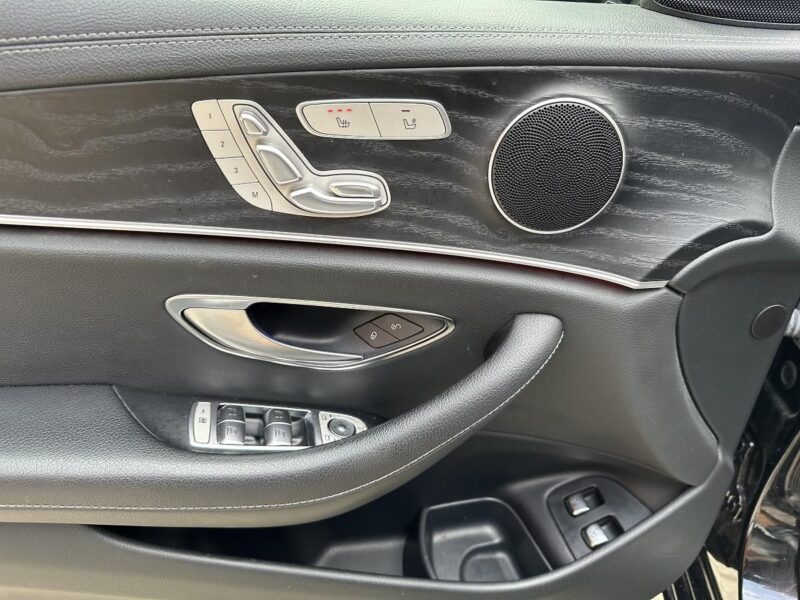 Mercedes-Benz E 200 AMG 4MATIC