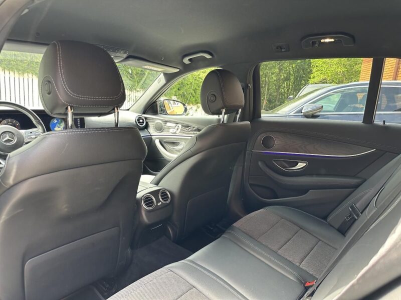 Mercedes-Benz E 200 AMG 4MATIC