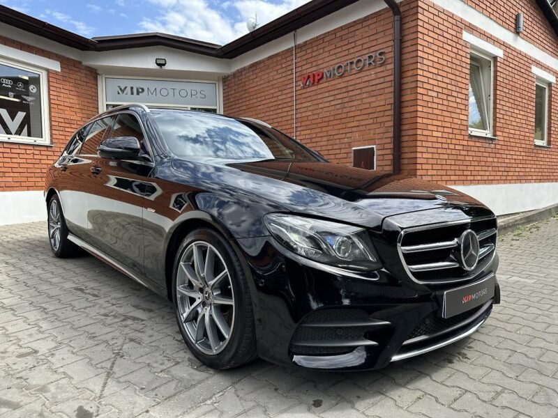 Mercedes-Benz E 200 AMG 4MATIC