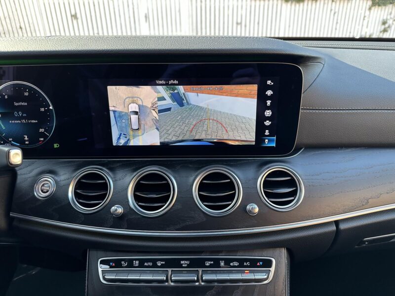 Mercedes-Benz E 220 d 4MATIC AMG