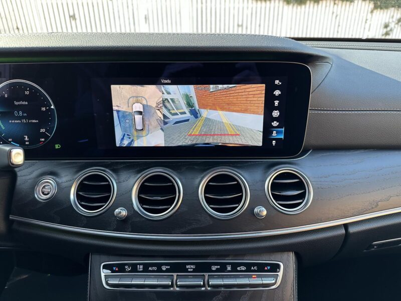 Mercedes-Benz E 220 d 4MATIC AMG