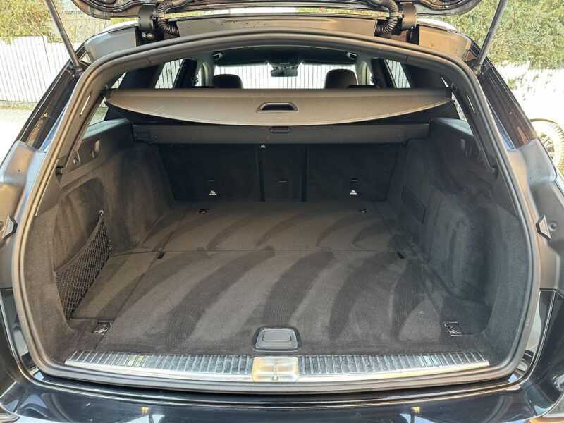 Mercedes-Benz E 220 d 4MATIC AMG