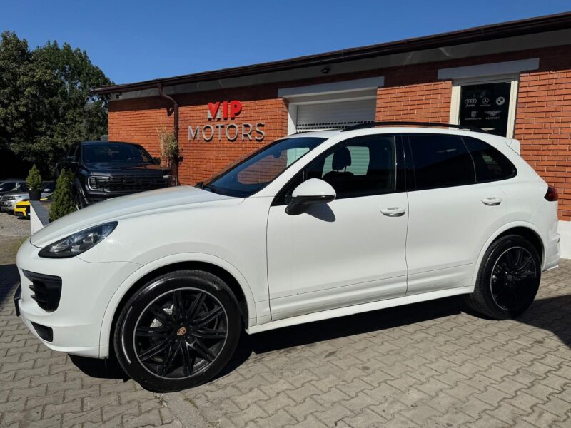 Porsche Cayenne 4.2 TDI V8 Facelift