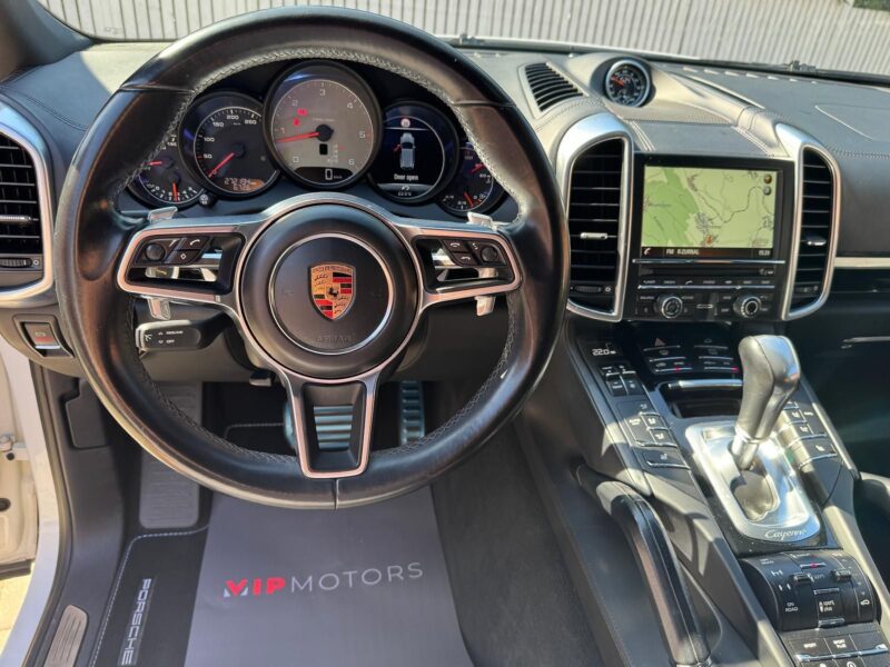 Porsche Cayenne 4.2 TDI V8 Facelift