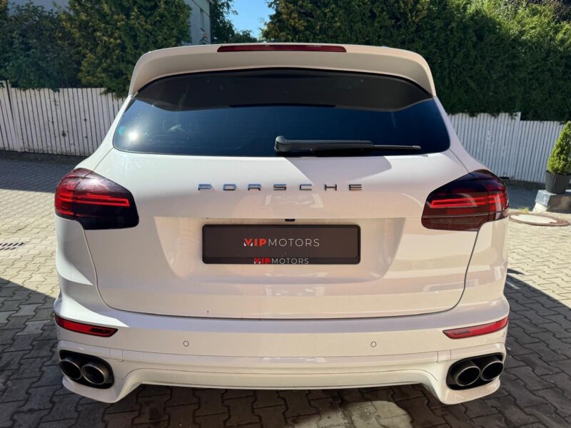 Porsche Cayenne 4.2 TDI V8 Facelift
