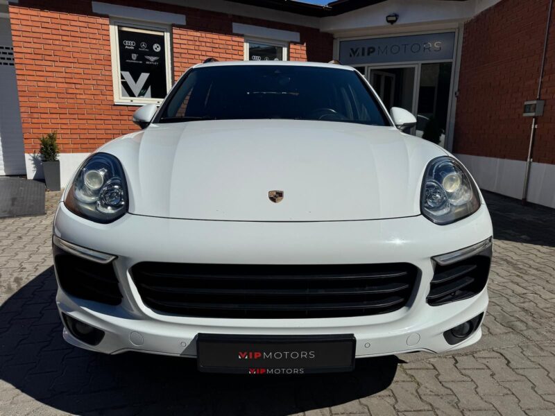 Porsche Cayenne 4.2 TDI V8 Facelift