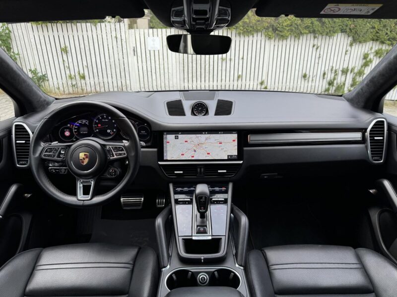 Porsche Cayenne Turbo (404 kW)