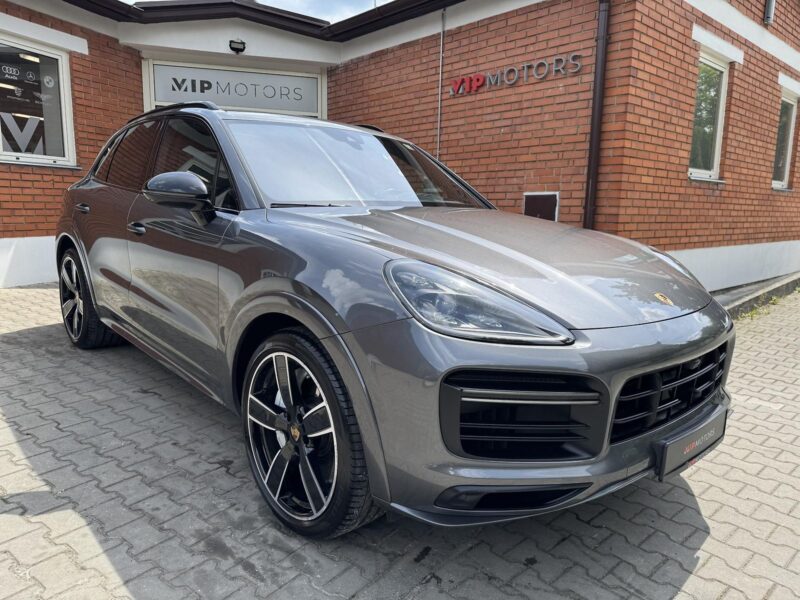 Porsche Cayenne Turbo (404 kW)