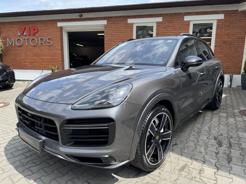 Porsche Cayenne Turbo (404 kW)