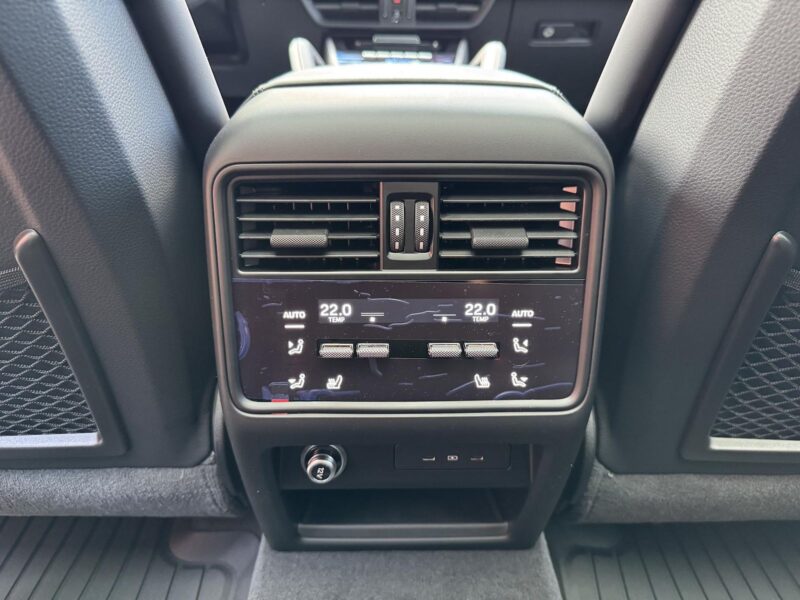 Porsche Cayenne V6 (Facelift 2025)
