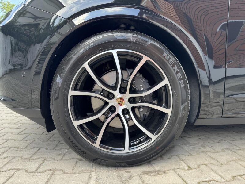 Porsche Cayenne V6 (Facelift 2025)