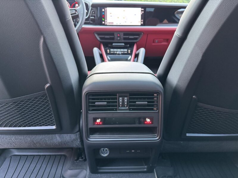 Porsche Cayenne V6 (Facelift 2025)