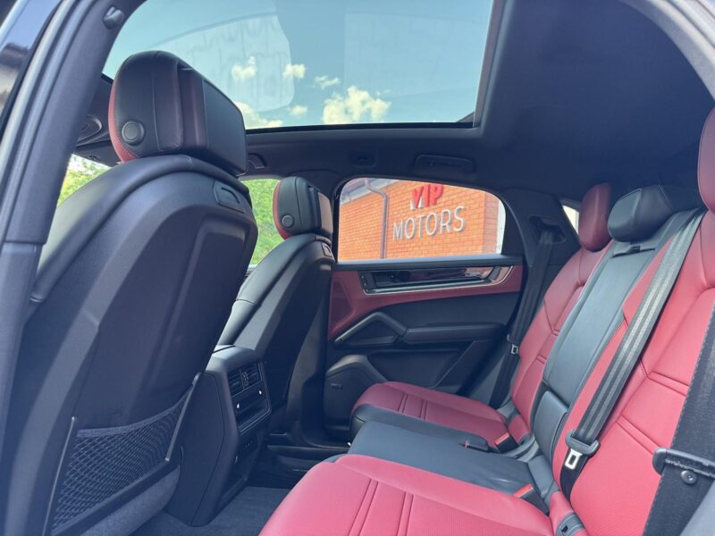 Porsche Cayenne V6 (Facelift 2025)