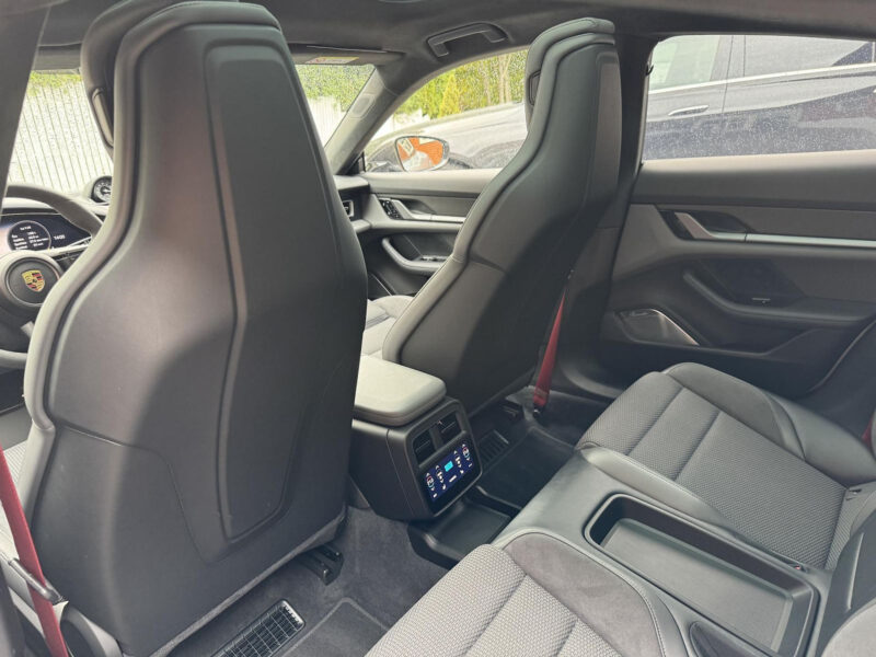 Porsche Taycan Turbo S