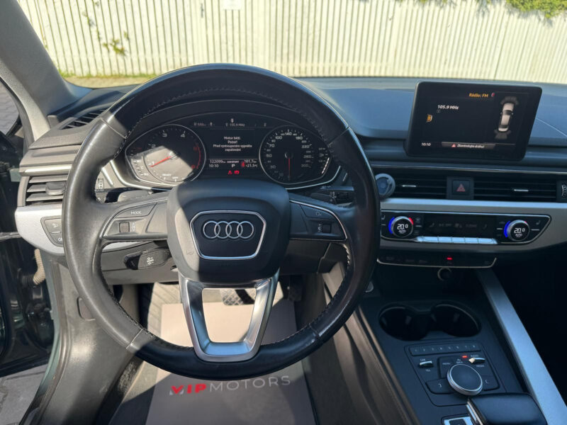Audi A4 2.0 TDI 140 kW S line