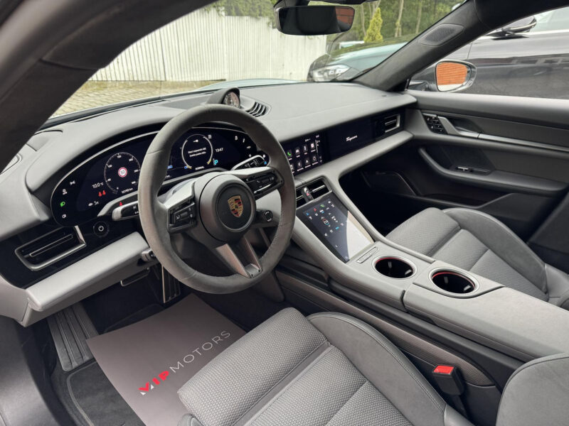 Porsche Taycan Turbo S