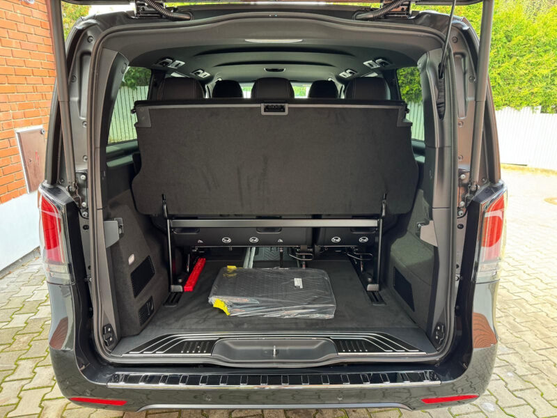 Mercedes-Benz V 300 d 4MATIC Long Avantgarde AMG