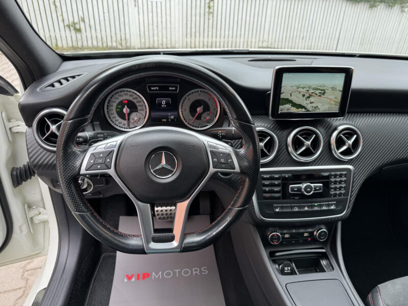 Mercedes-Benz A 220 d 4MATIC AMG